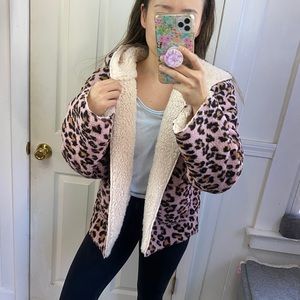 🆕Reversible Pink Leopard Sherpa Teddy Jacket